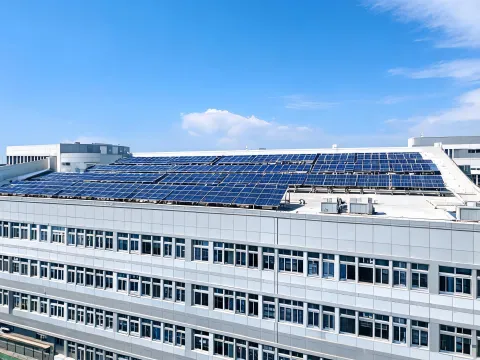 Hospital rooftop solar